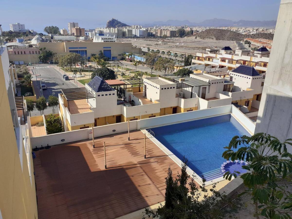 Apartamento En Aguilas Con Amplia Terraza Y Piscina Ngoại thất bức ảnh